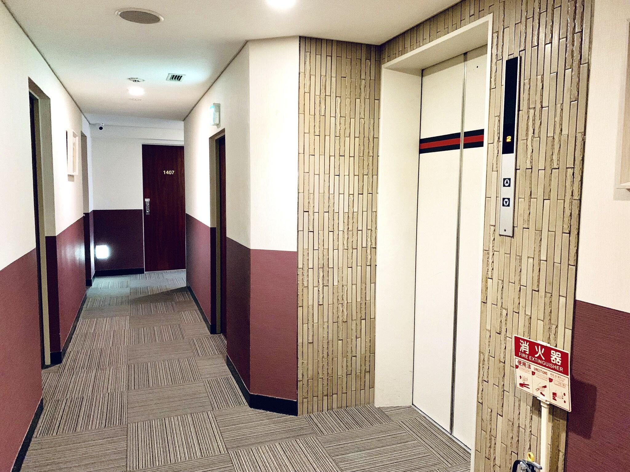 Vista Lobby Tokyo Plaza Hotel