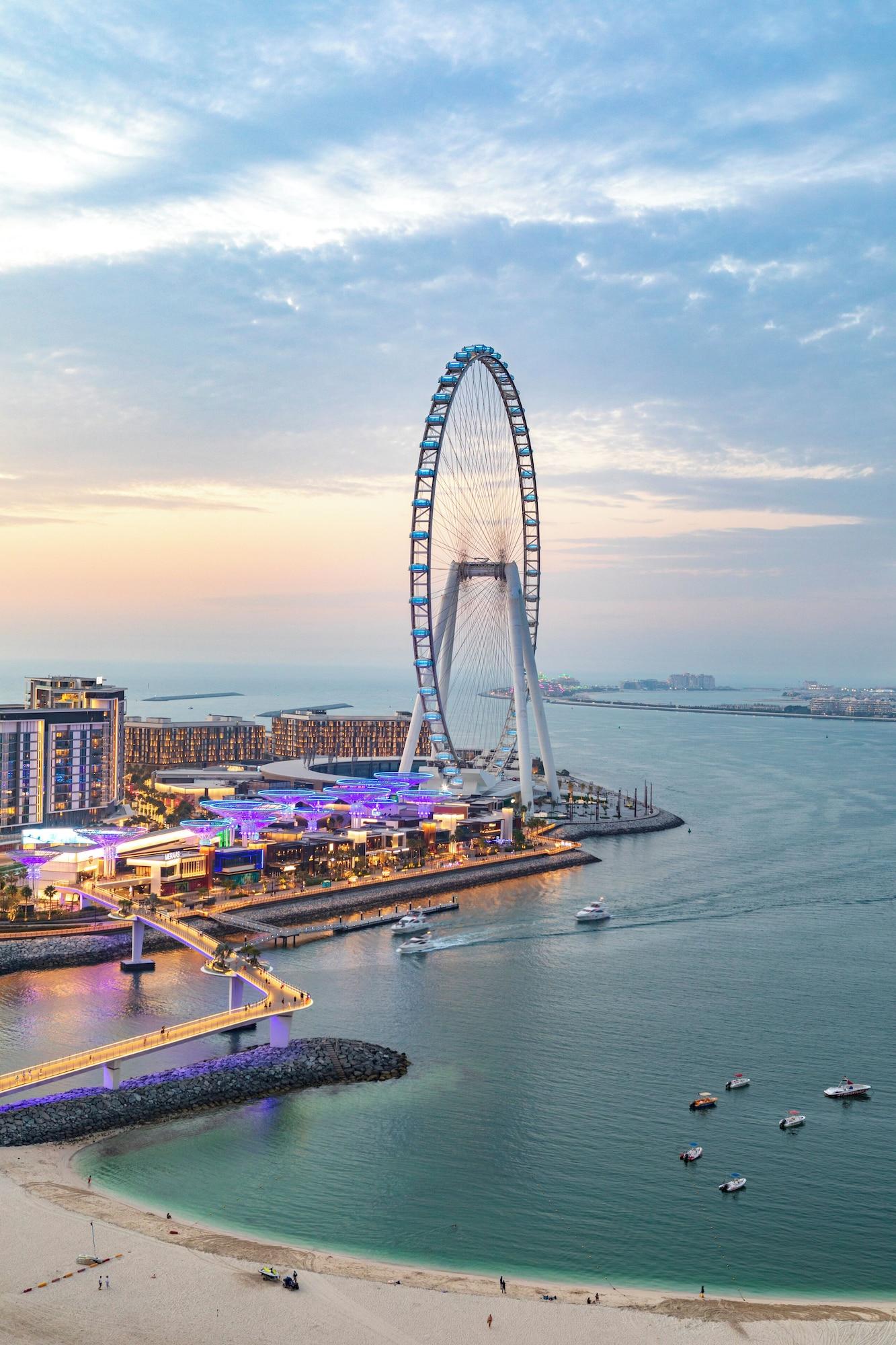 Playa DoubleTree by Hilton Dubai - Jumeirah Beach