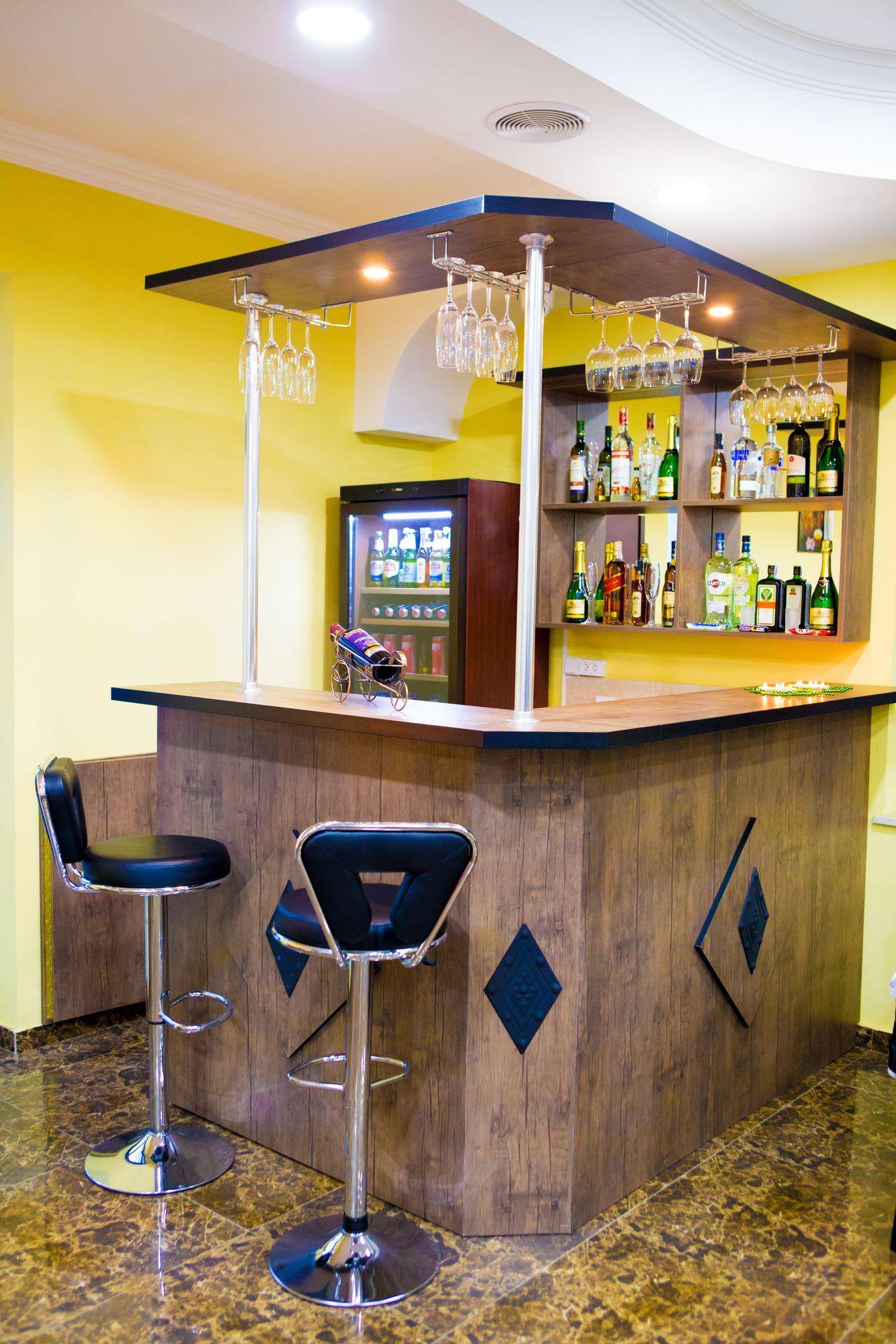 Bar/Salón Hotel Holiday Villa