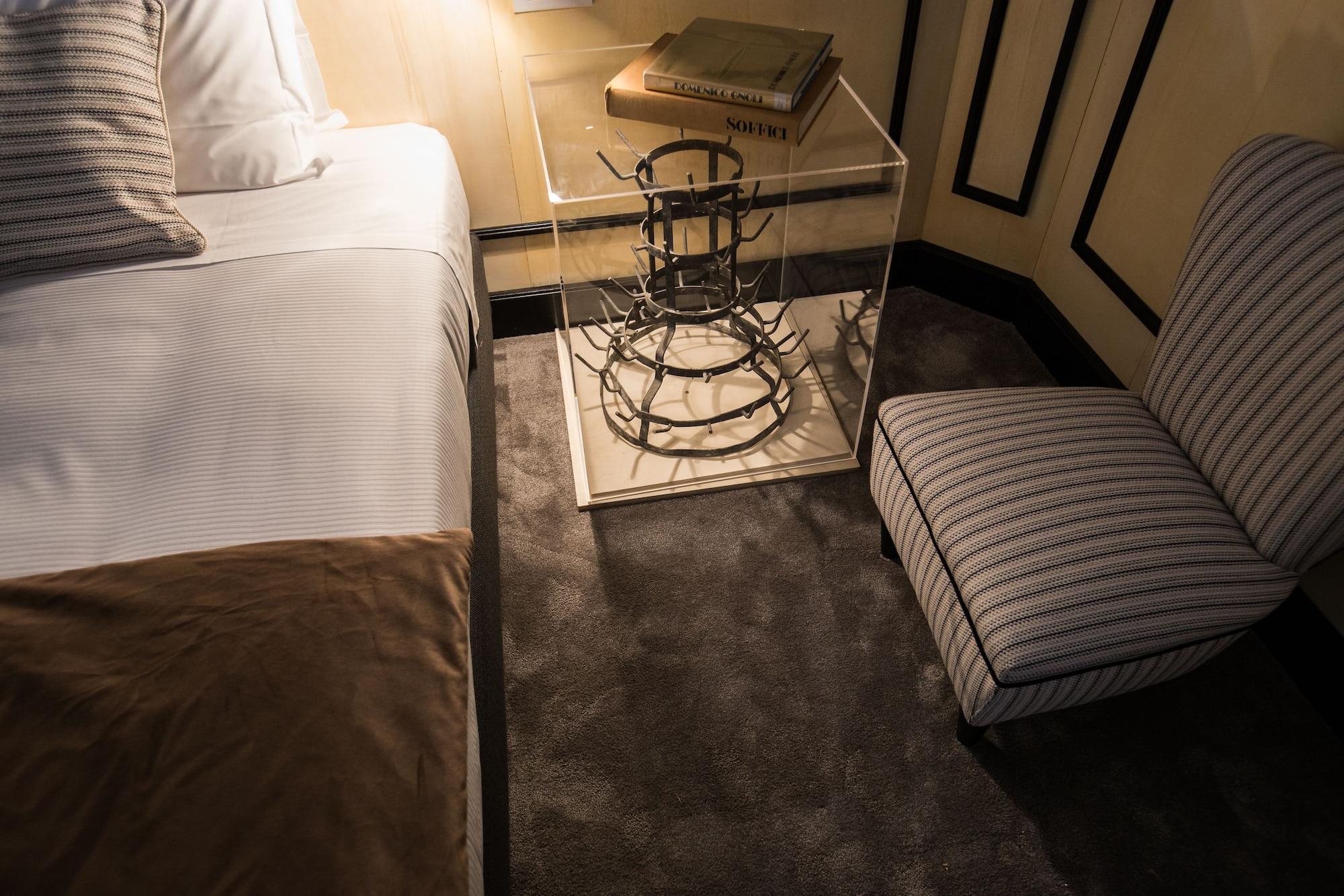 Set de Habitación AdAstra Suites