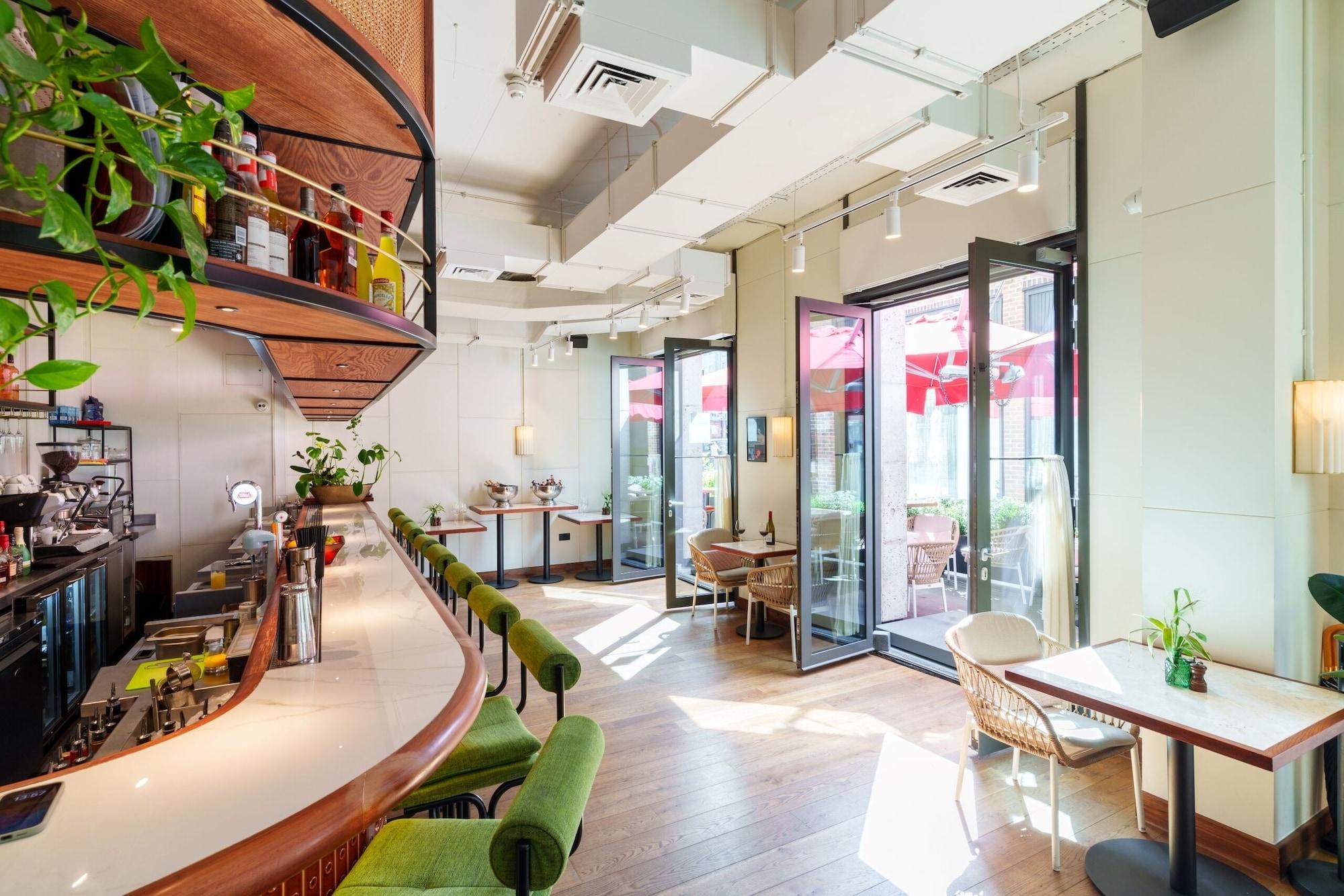 Restaurant Leonardo Hotel London Aldgate - formerly Hotel Saint