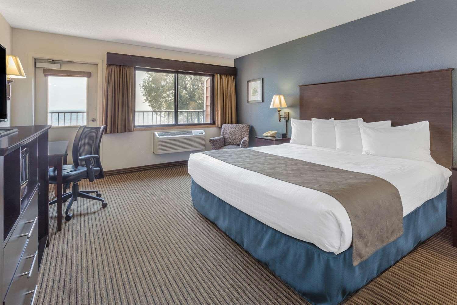Habitación Americinn By Wyndham Menominee