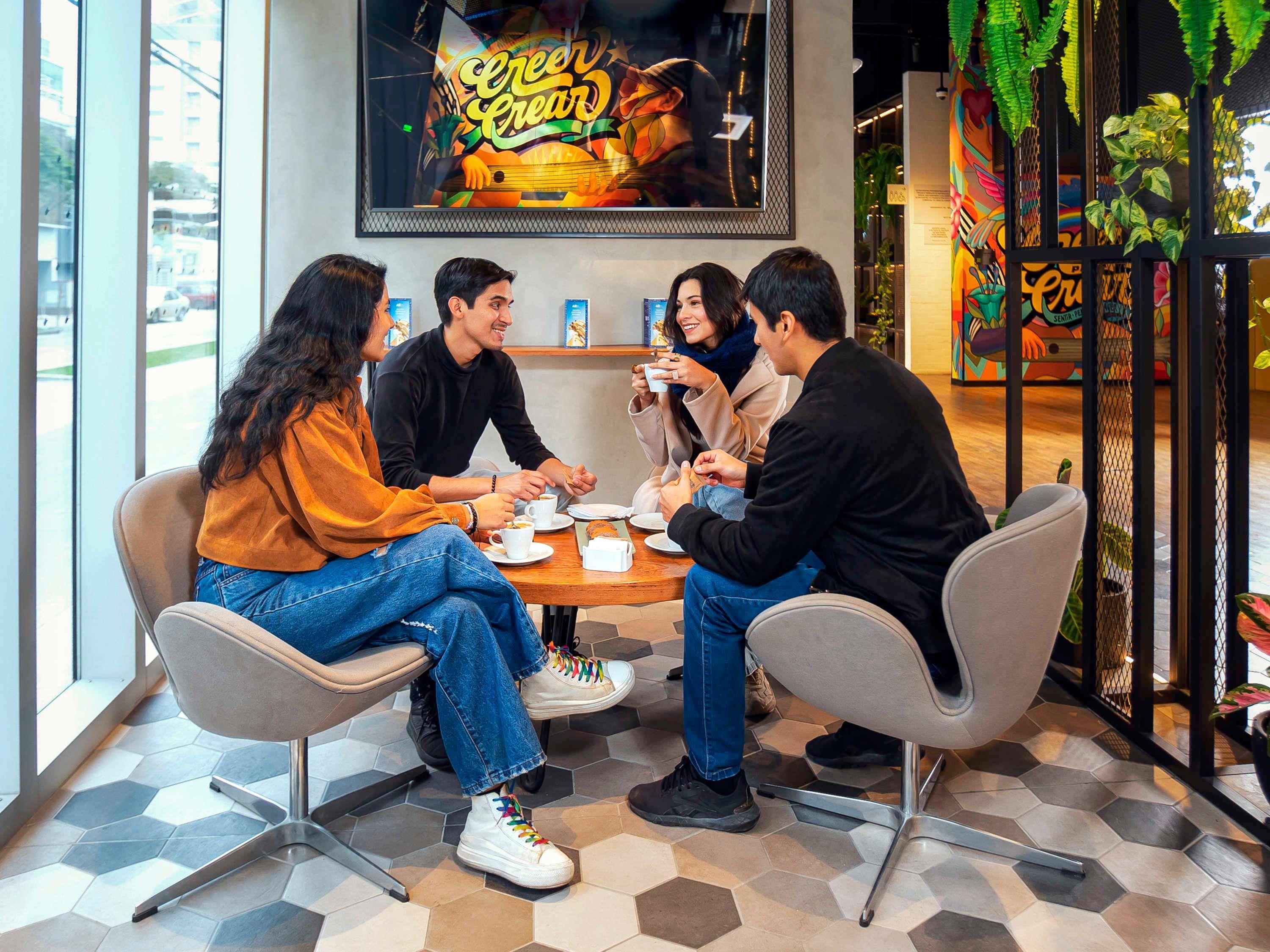 Bar/Salón ibis Styles Lima San Isidro