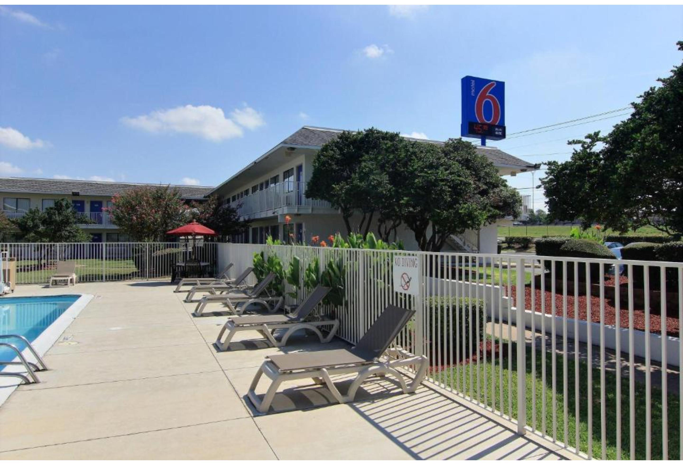 Playa Motel 6 Austin, TX - North