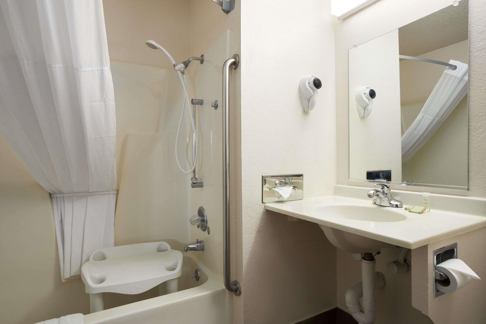 Equipamiento de Habitación Super 8 by Wyndham Las Vegas