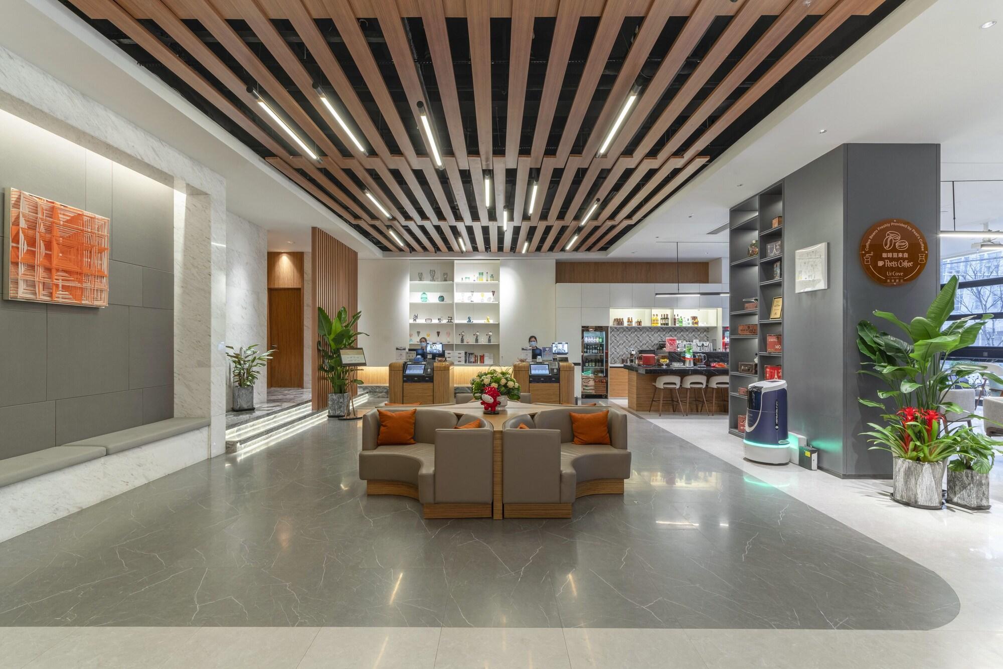 Vista Lobby Urcove by Hyatt Shanghai Wujiaochang