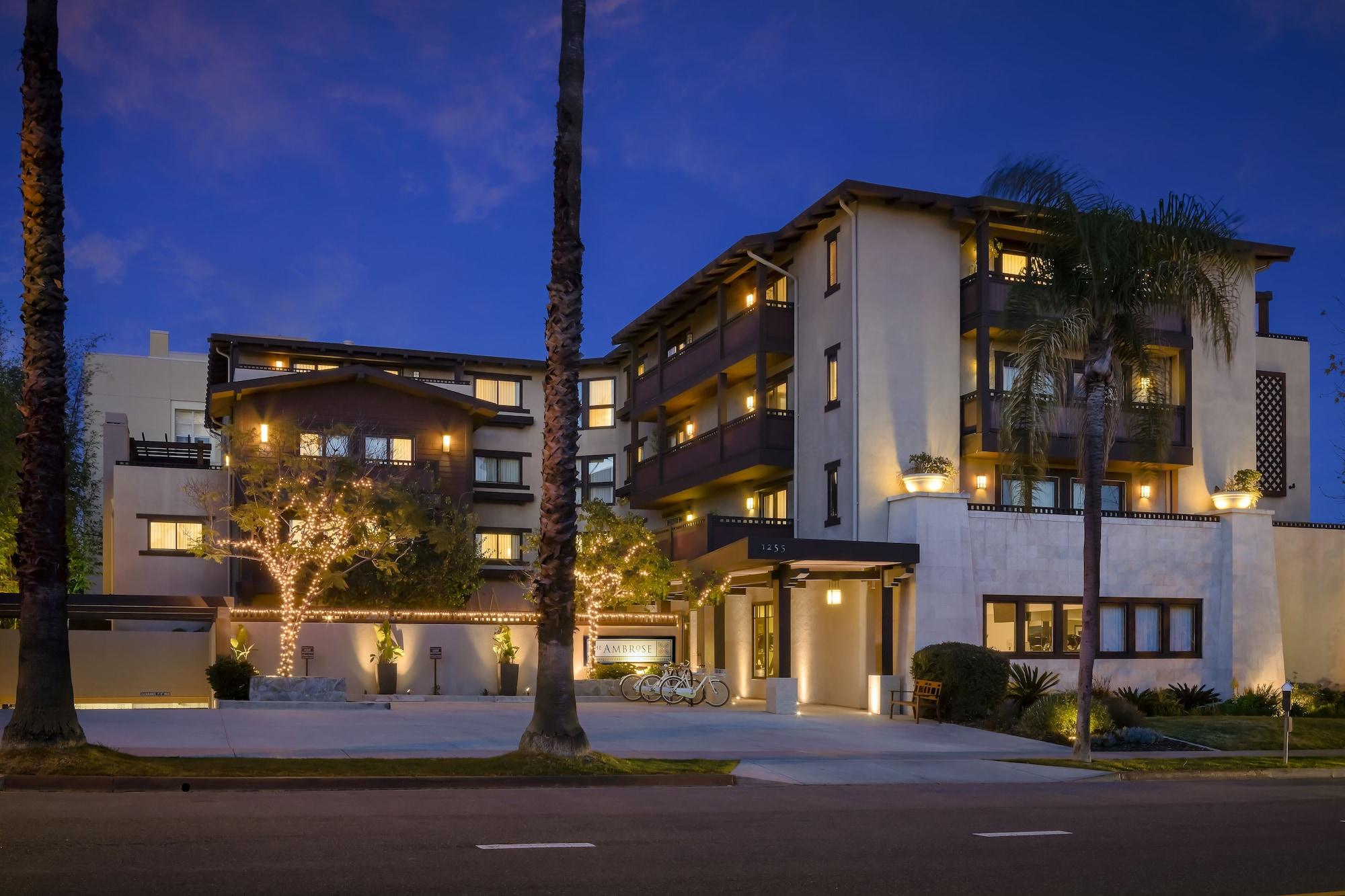 Vista Exterior The Ambrose
