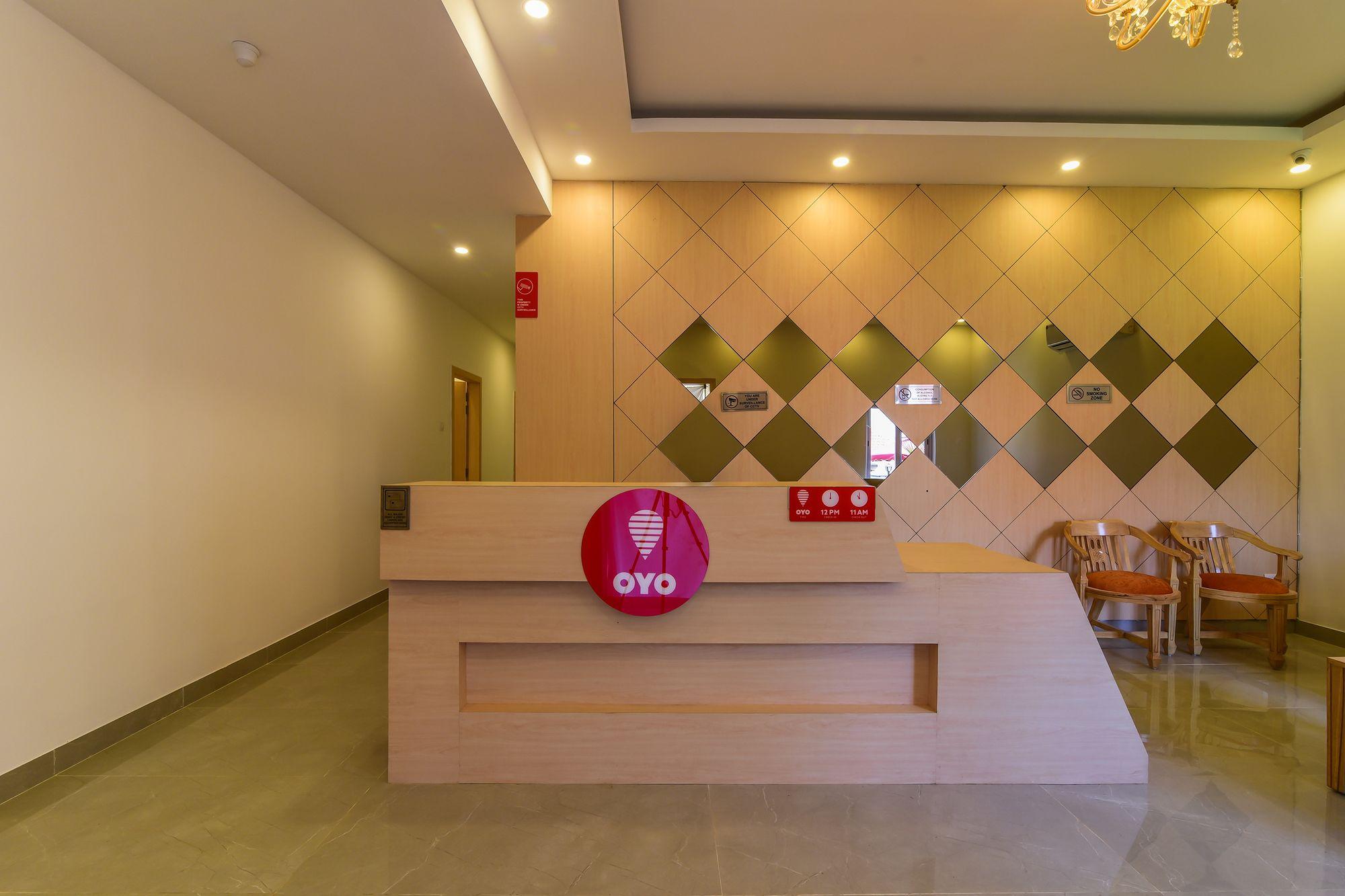 Vista Lobby OYO 10984 Lagom Comfort
