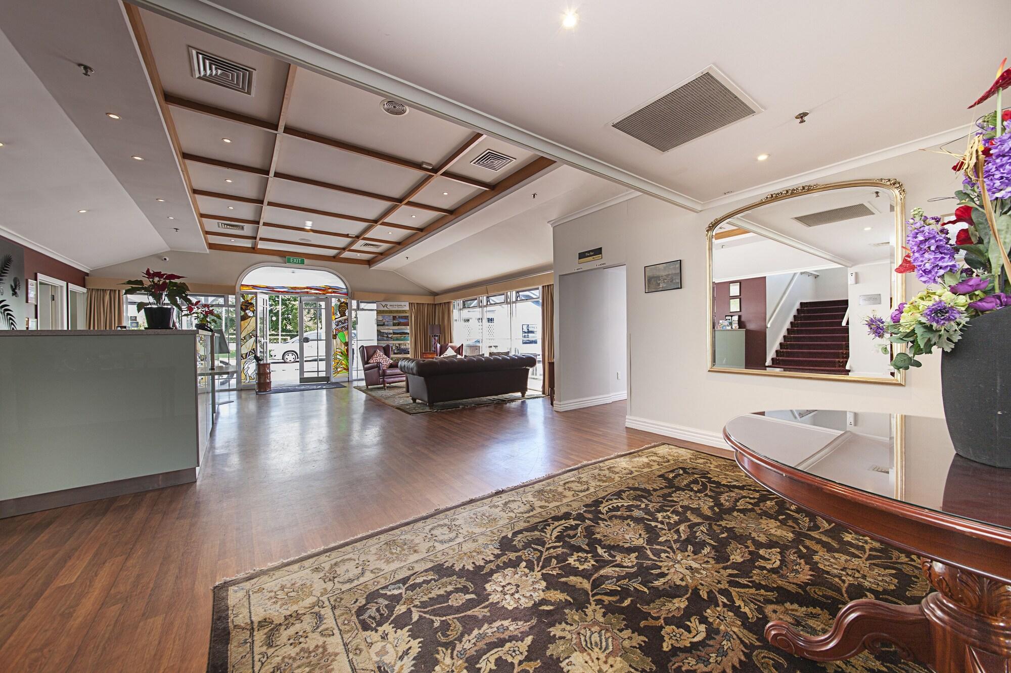 Vista Lobby VR Rotorua Lake Resort