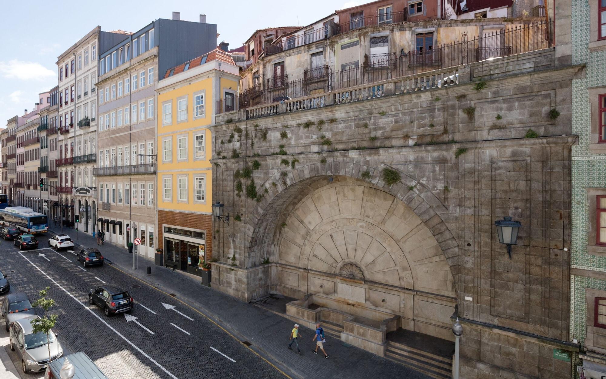 Vista Exterior Best Guest Porto Hostel