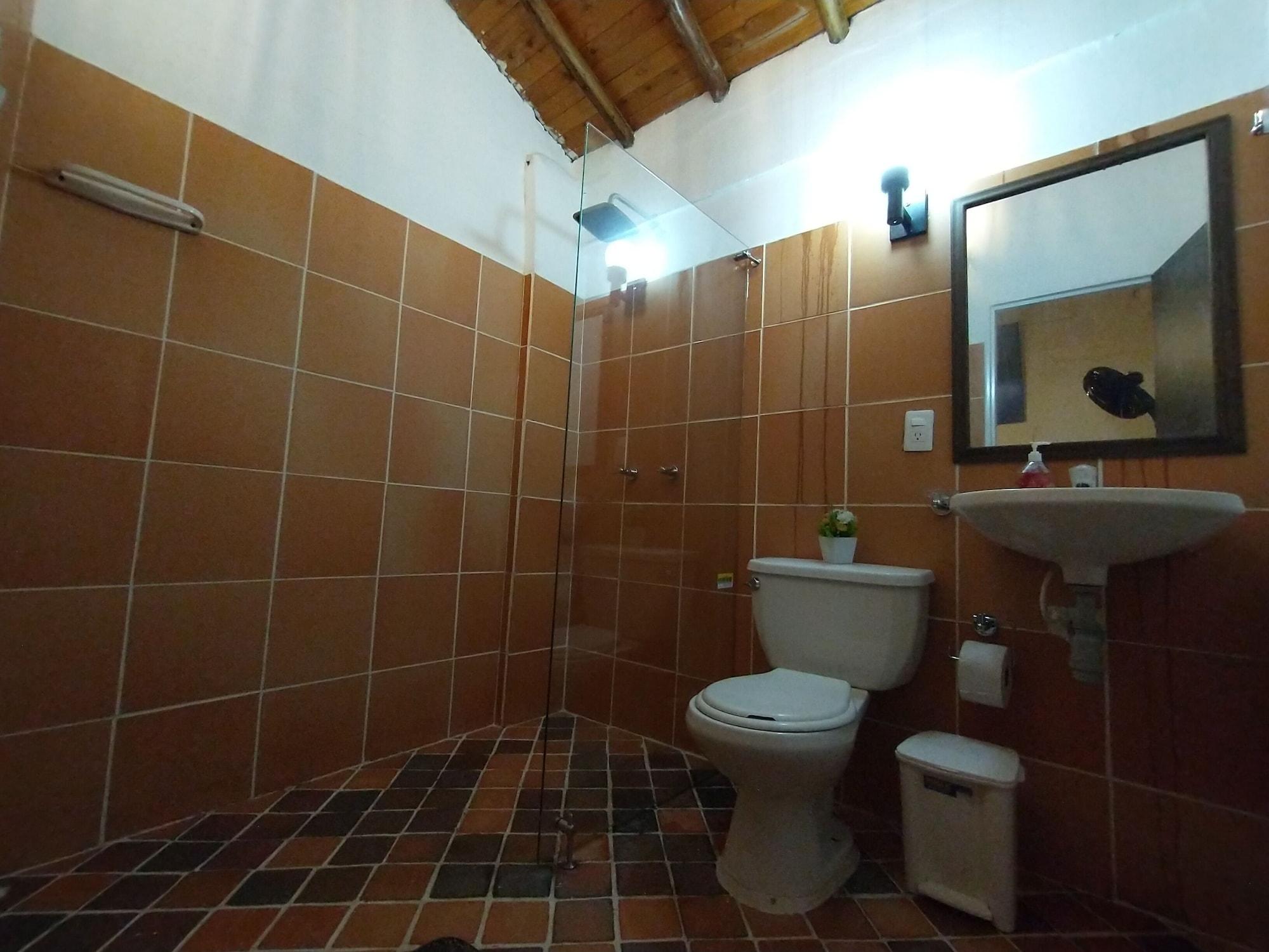 Equipamiento de Habitación Hotel San Gil Casa Colonial