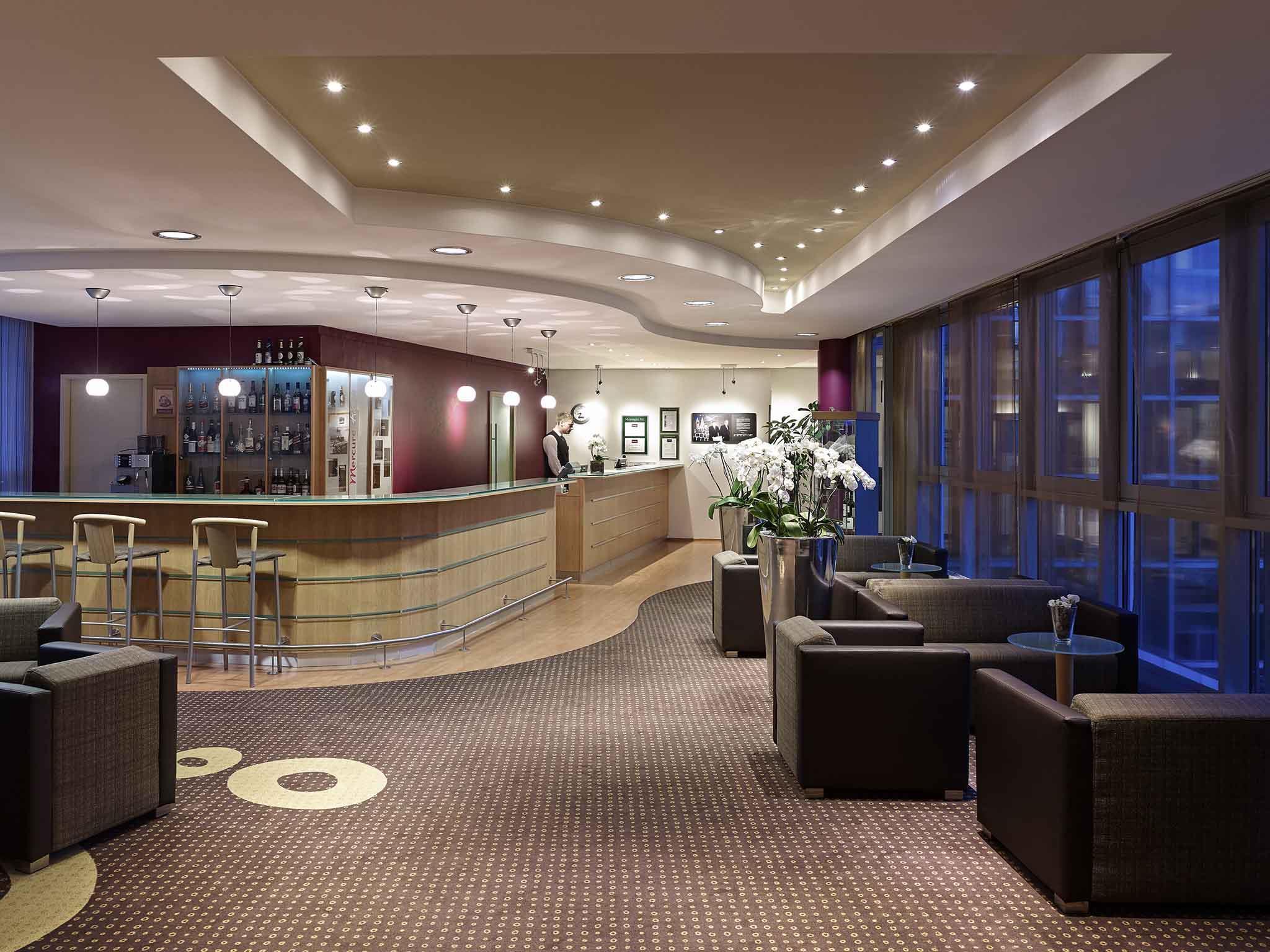 Vista Lobby Sunday Hotel Dortmund City