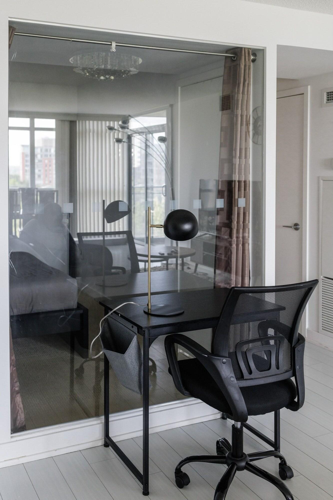 Equipamiento de Habitación 151 Dan Leckie Way
