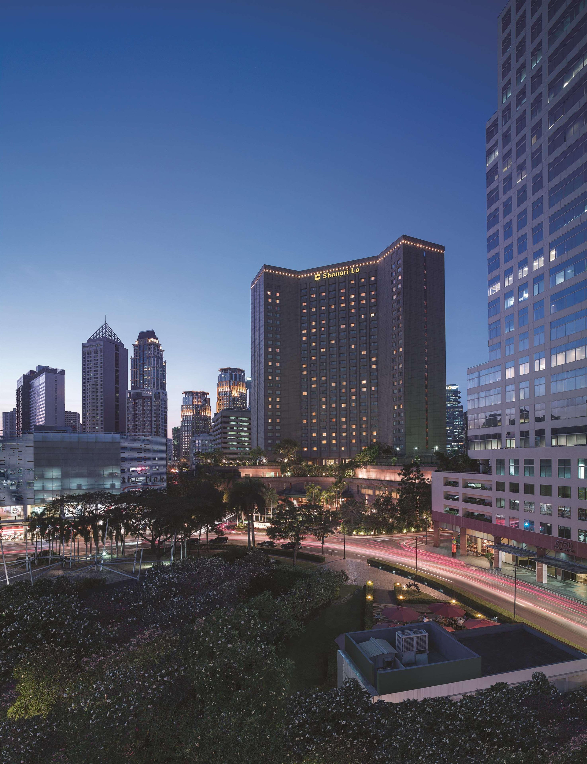 Vista Exterior Makati Shangri-La, Manila