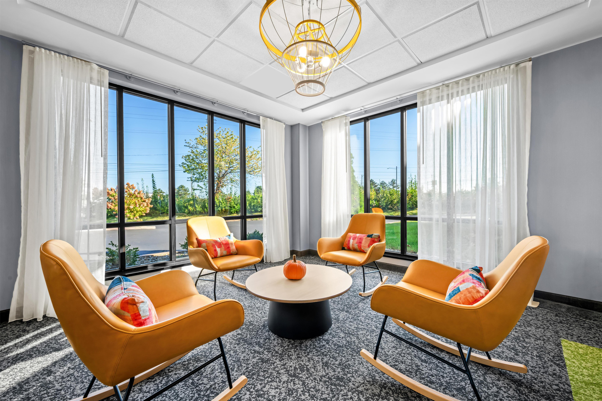 Vista Lobby Spark by Hilton Cleveland Beachwood