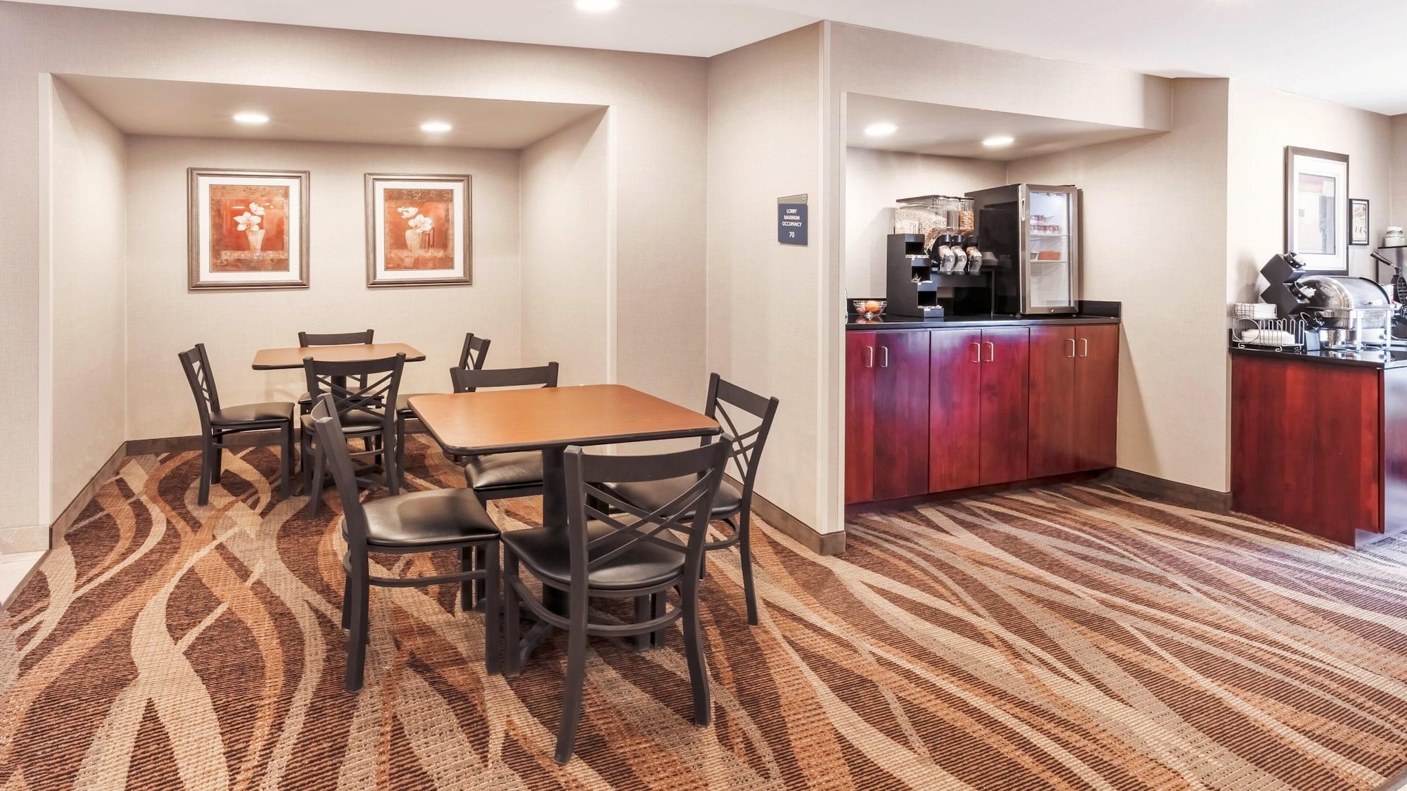 Restaurant Cobblestone Inn & Suites - Durand