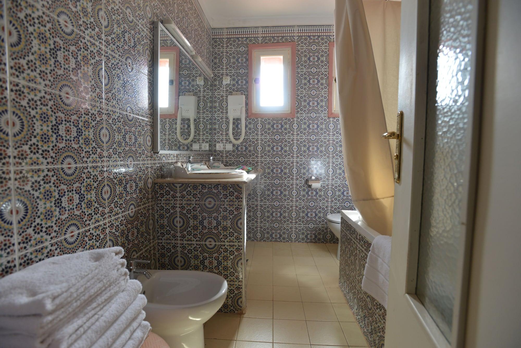 Equipamiento de Habitación Hotel Le Tinsouline