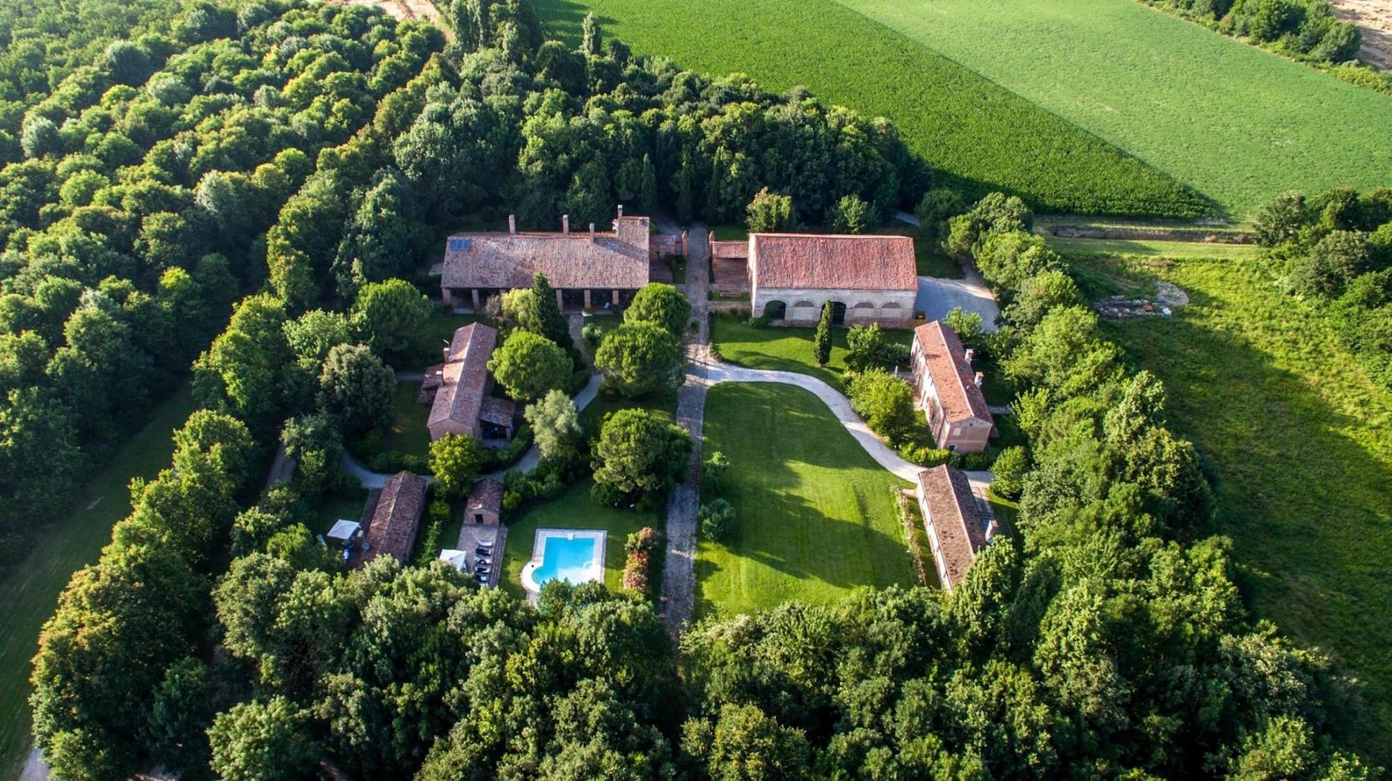 Varios Agriturismo Tenuta Castel Venezze