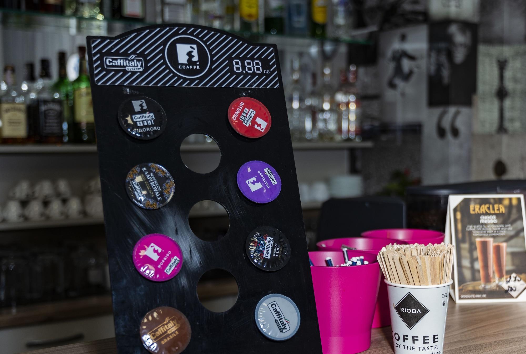 Bar/Salón City Hotel