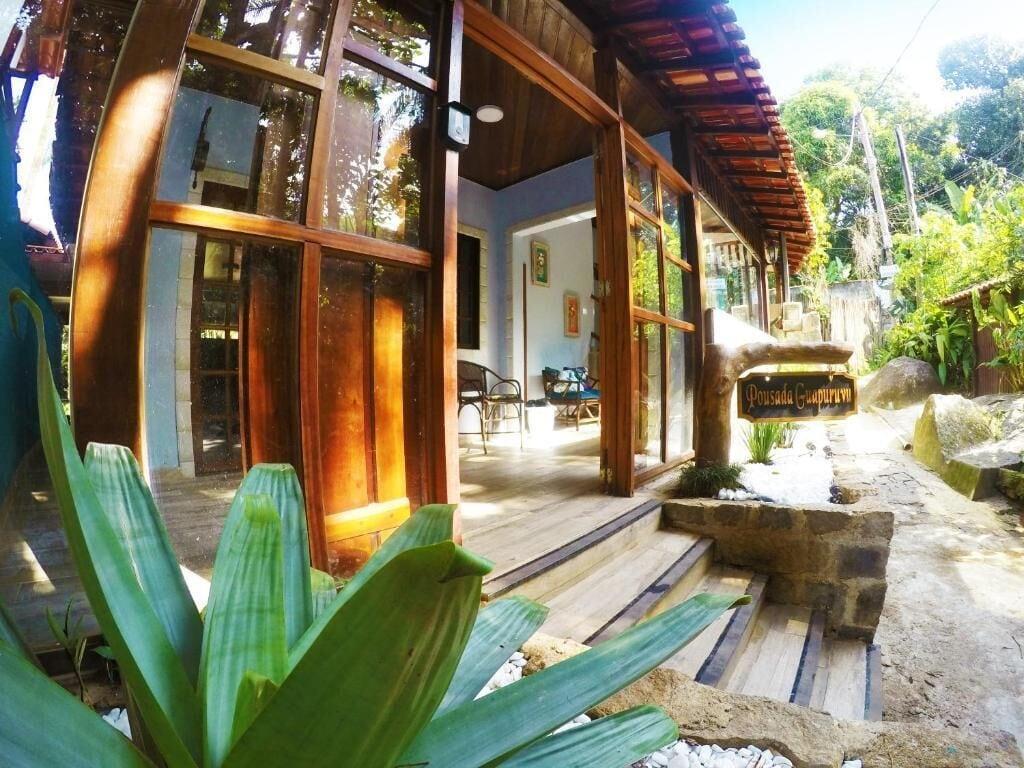 Vista Exterior Pousada Guapuruvu