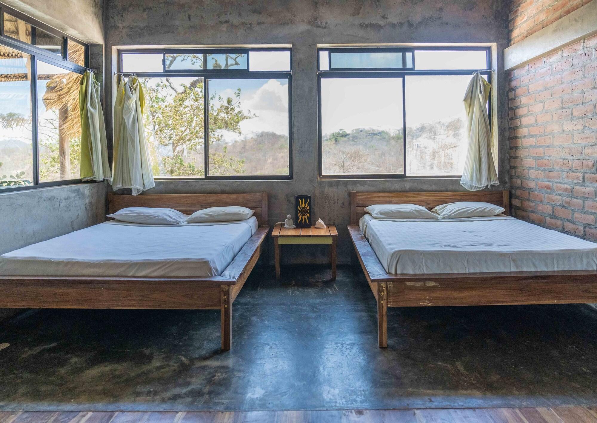 Habitación Hush Maderas