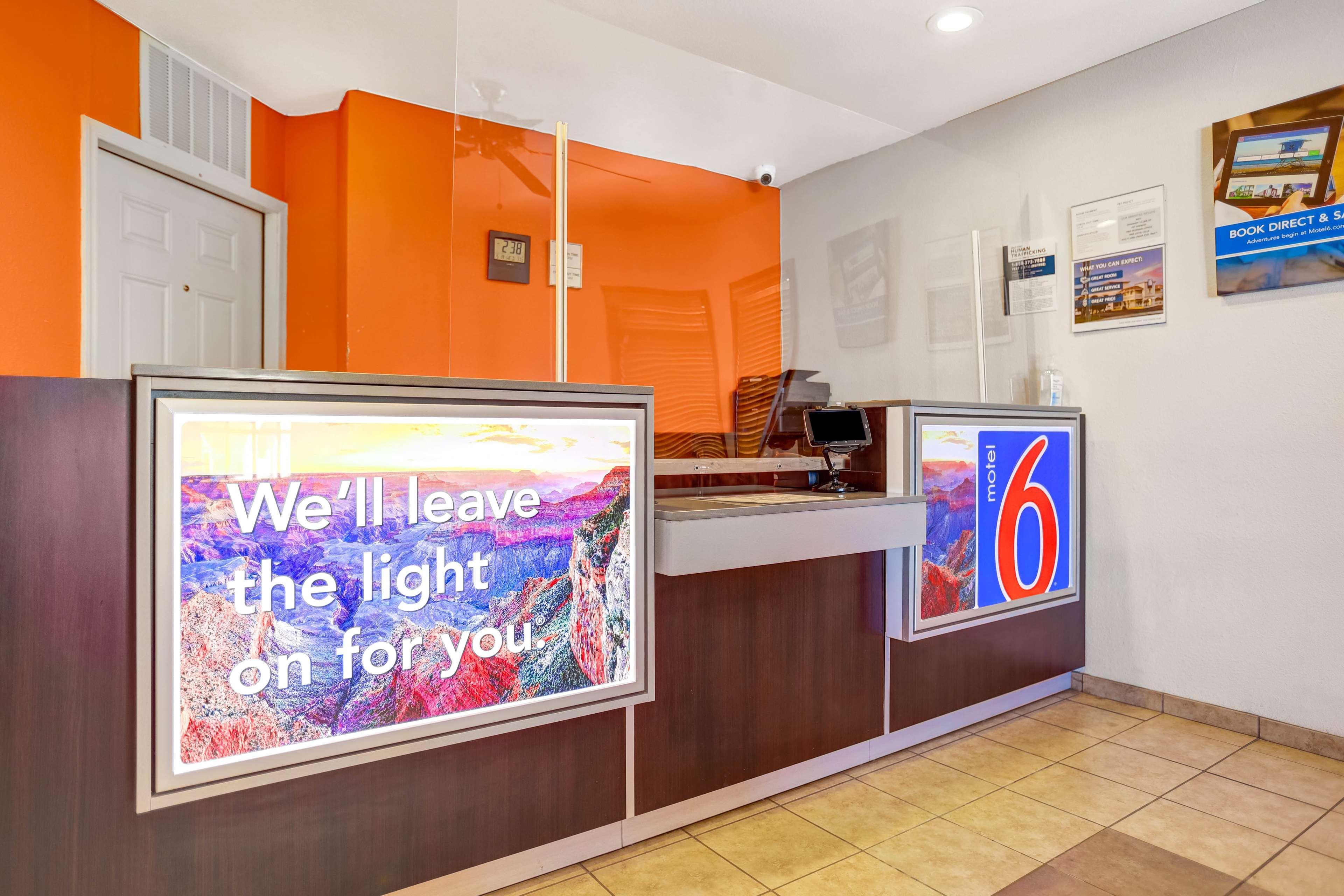Vista Lobby Motel 6 Payson, AZ