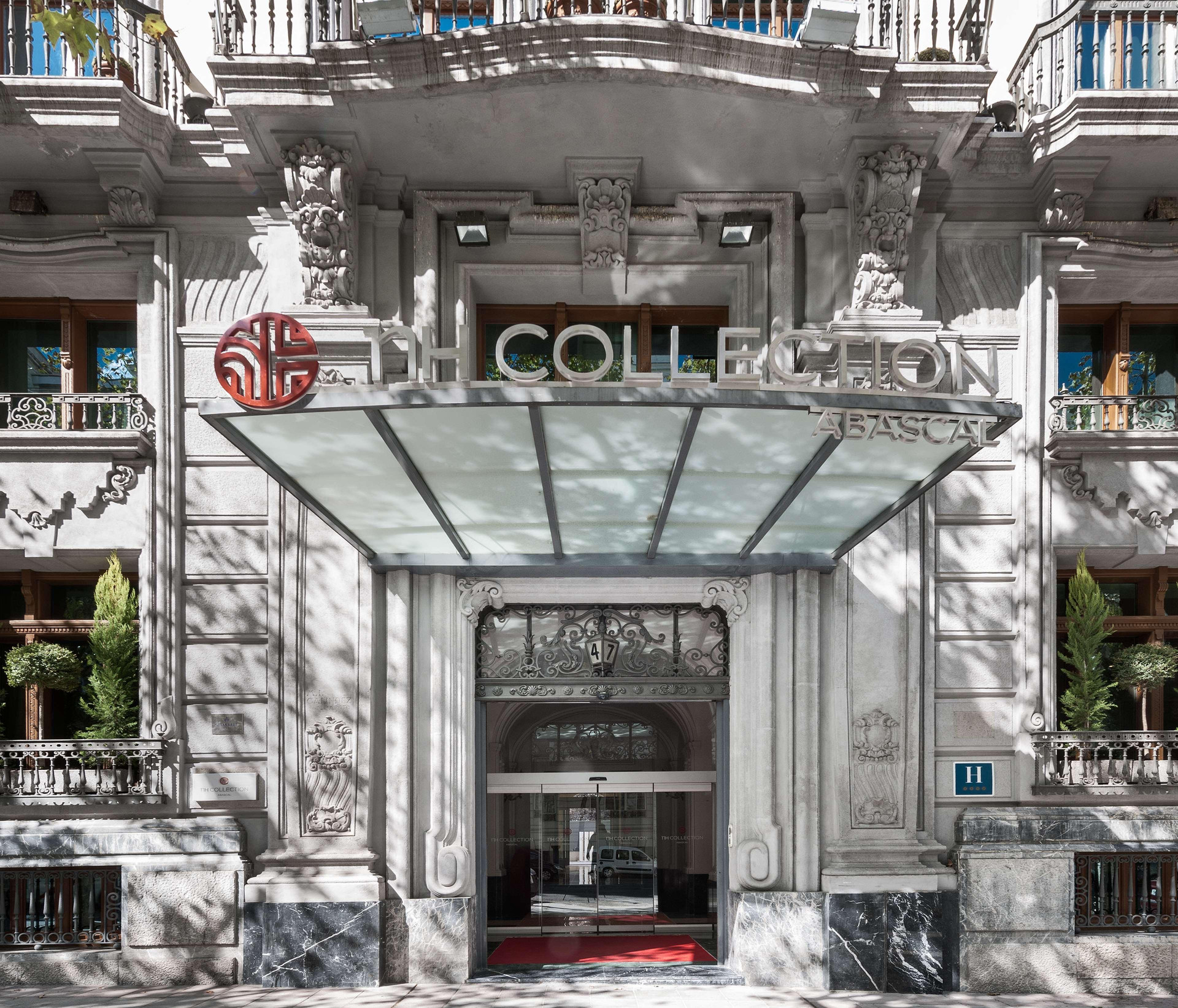 Vista Exterior NH Collection Madrid Abascal