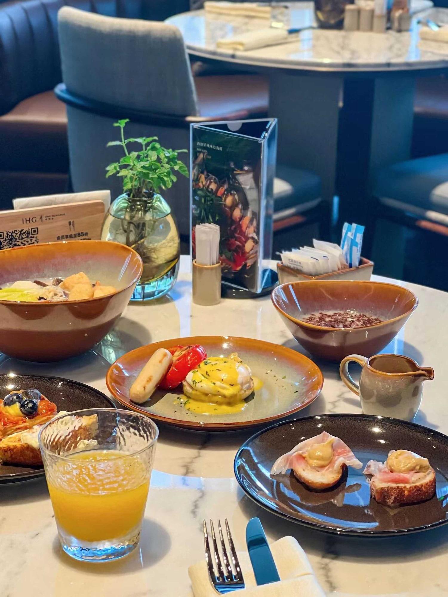 Restaurant Intercontinental Hangzhou Liangzhu by IHG