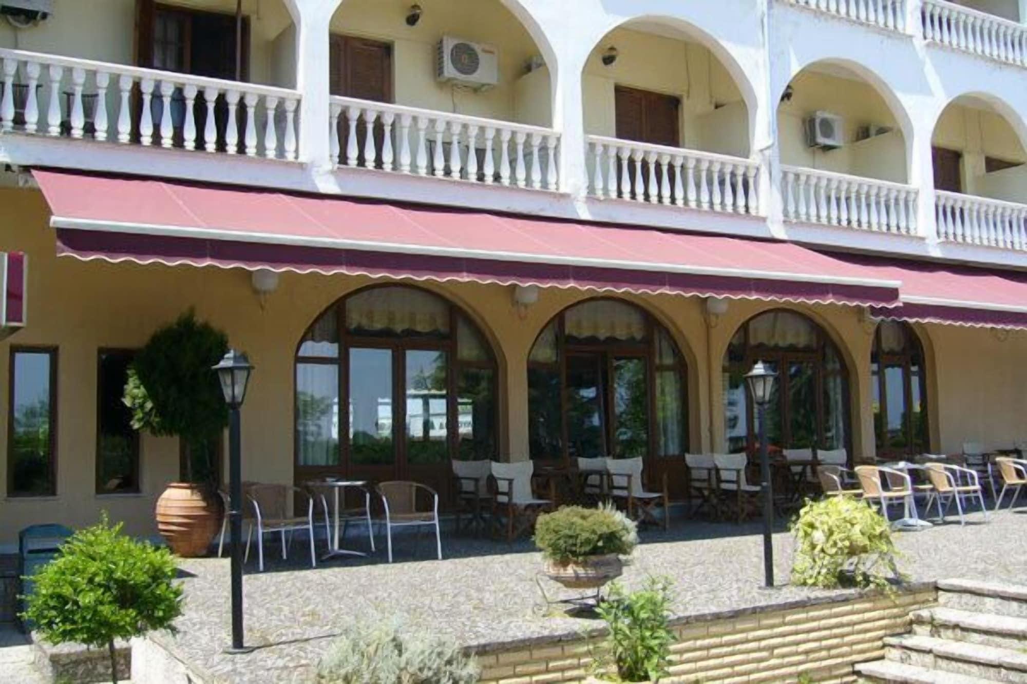 Vista Exterior Veria Hotel