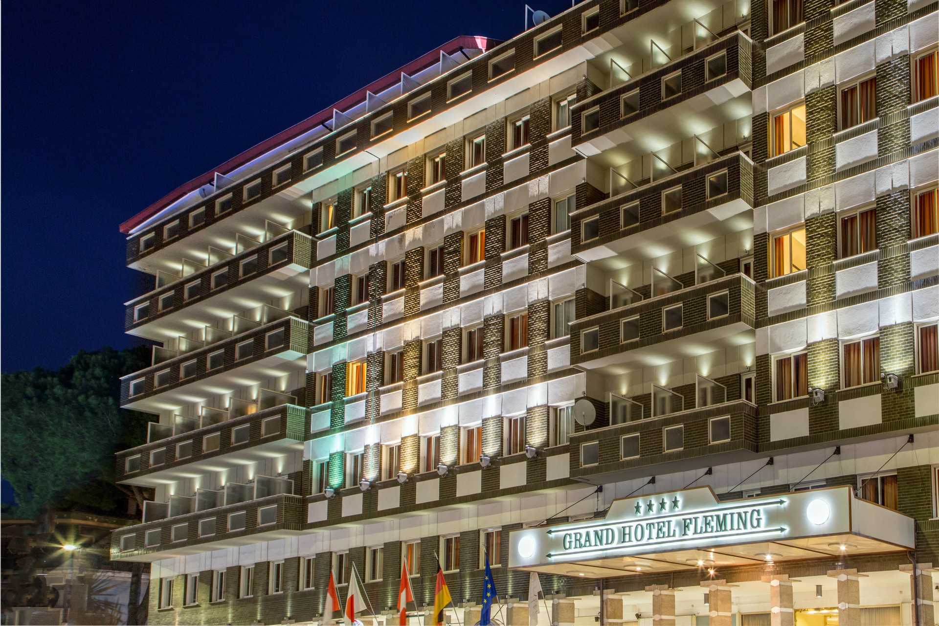 Vista Exterior Grand Hotel Fleming by OMNIA hotels