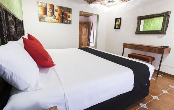 Hotel Hacienda Tonalmain, Central Nueva - Hoteles cerca de La Central de Autobuses en Guadalajara