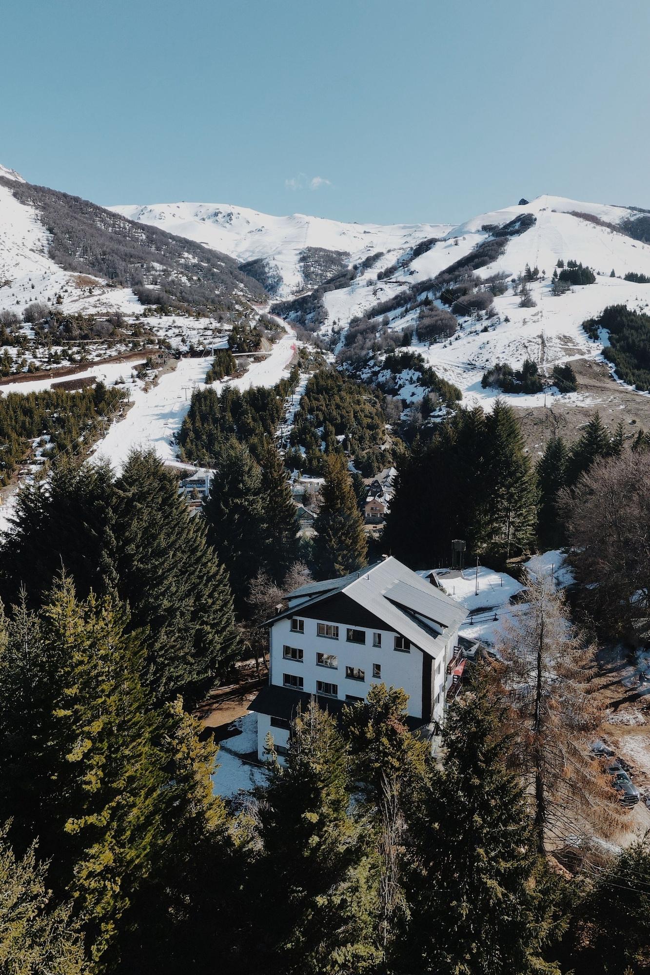 Vista Exterior Hotel Dinko