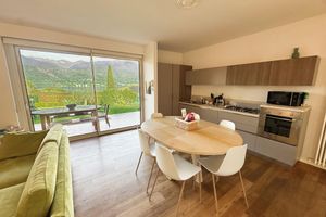 Alquiler Vacacional - Villa with Jacuzzi in the garden 100 meters from the lake ideal for families