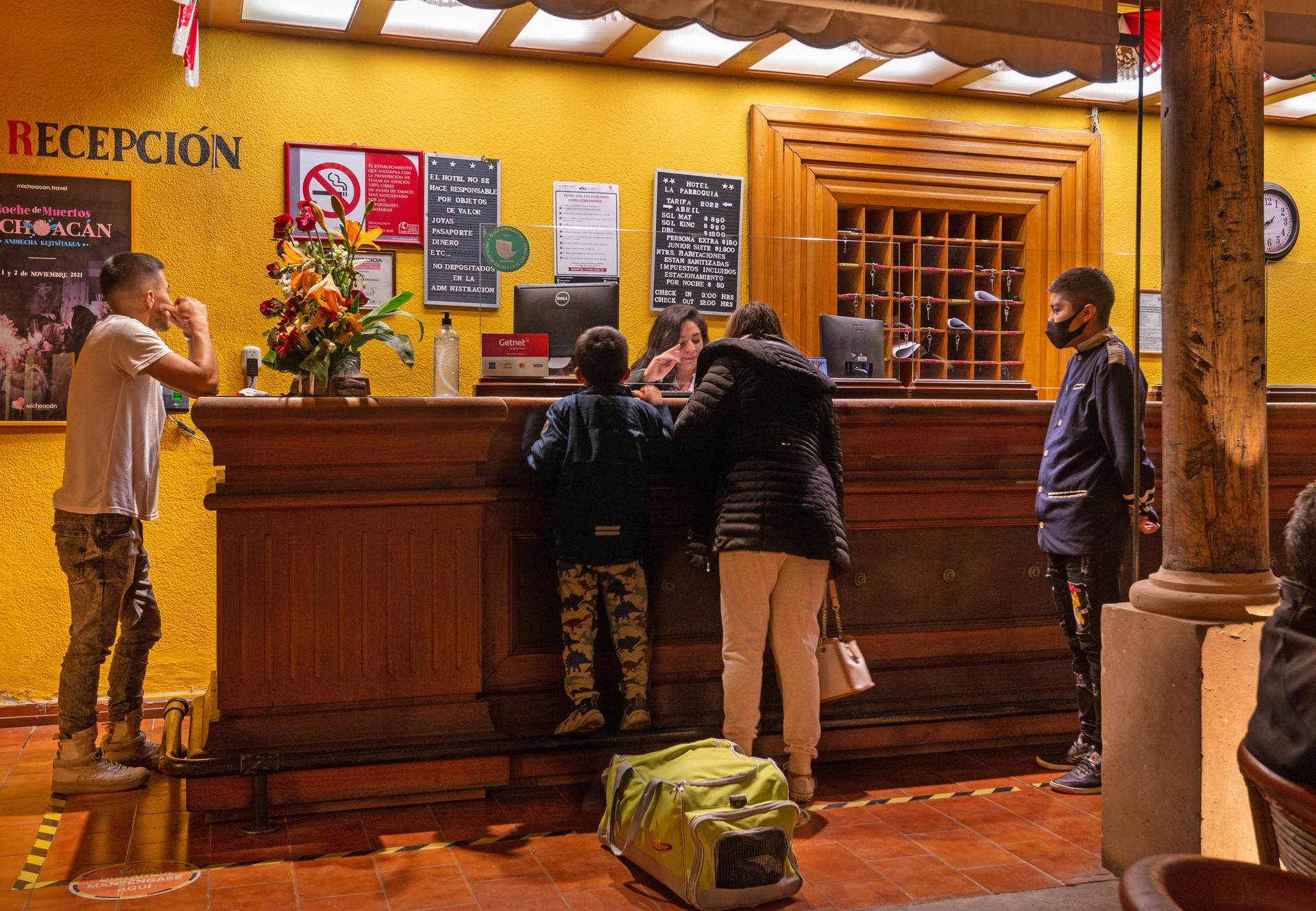 Vista Lobby Hotel La Parroquia