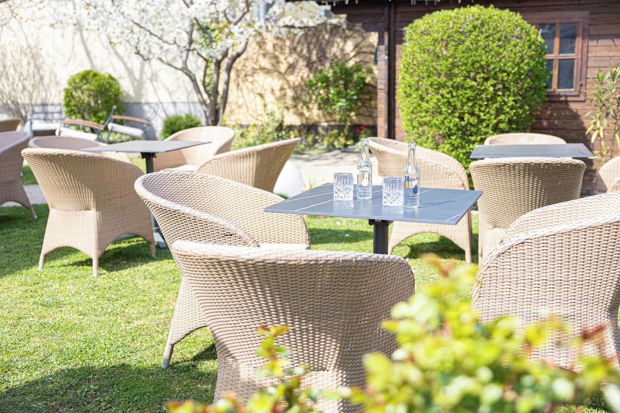 Vista Exterior Das Reinisch Business Hotel