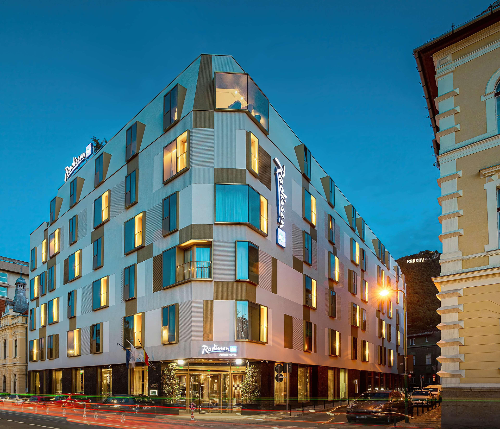 Vista Exterior Radisson Blu Aurum Hotel, Brasov
