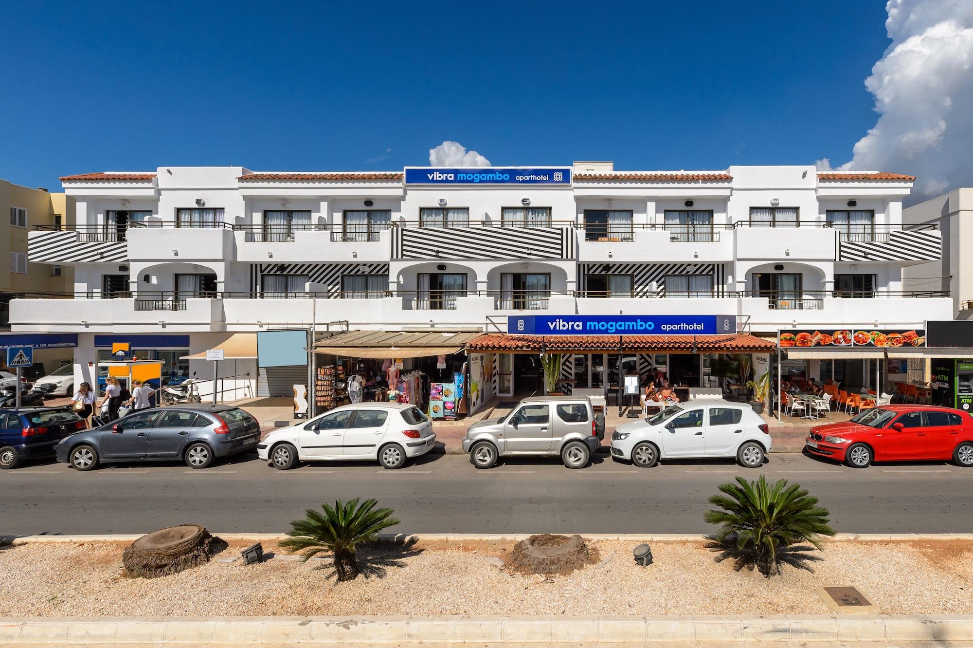 Vista Exterior Aparthotel Vibra Mogambo - Adults Only