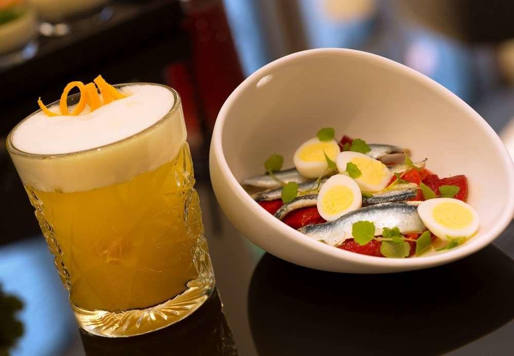 Hotel Renaissance Paris Republique Hotel