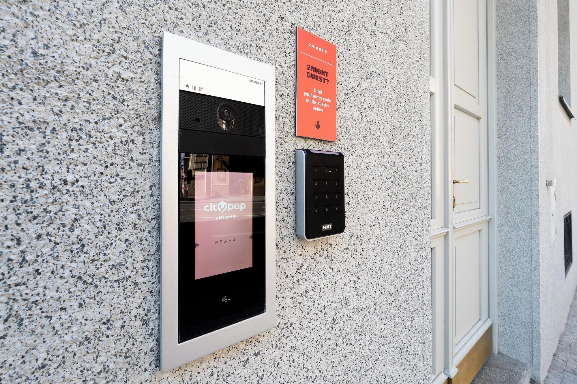 Vista Exterior City Pop 2Night Prague - Self check-in