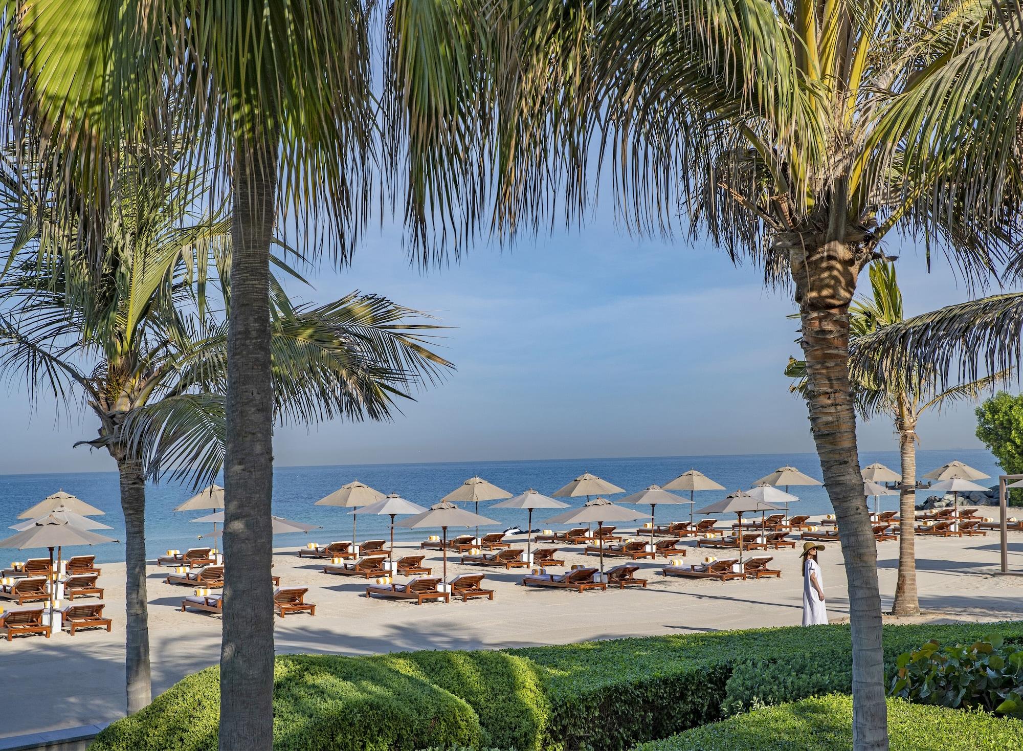 Playa Al Zorah Beach Resort