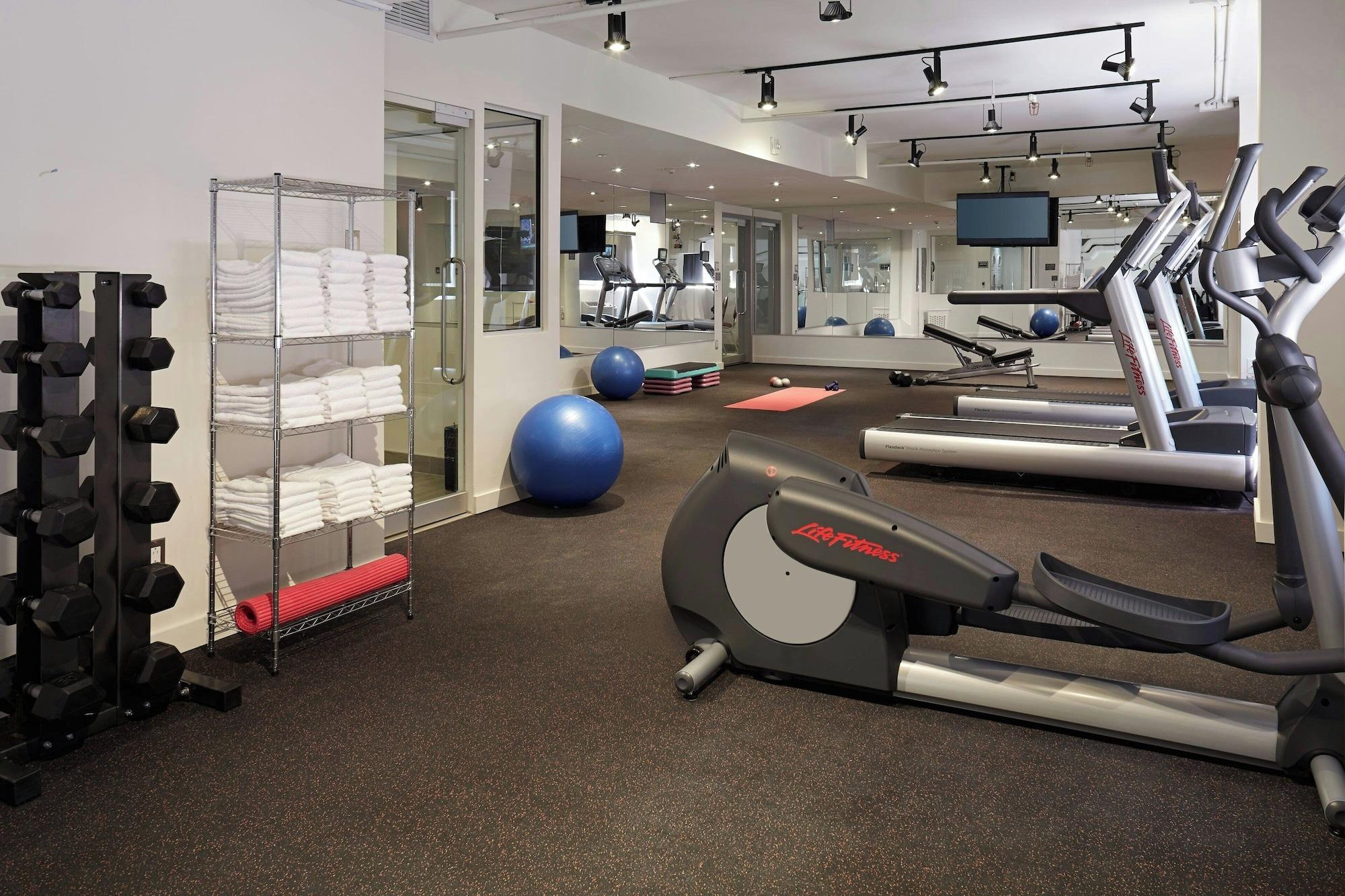 Gimnasio Residence Inn by Marriott Montreal Downtown
