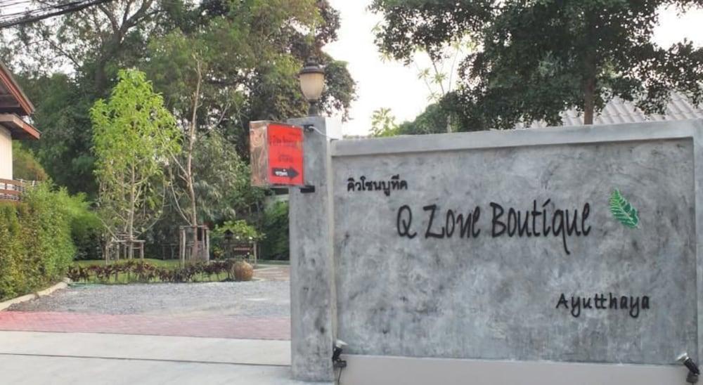 Vista Exterior Q Zone Boutique