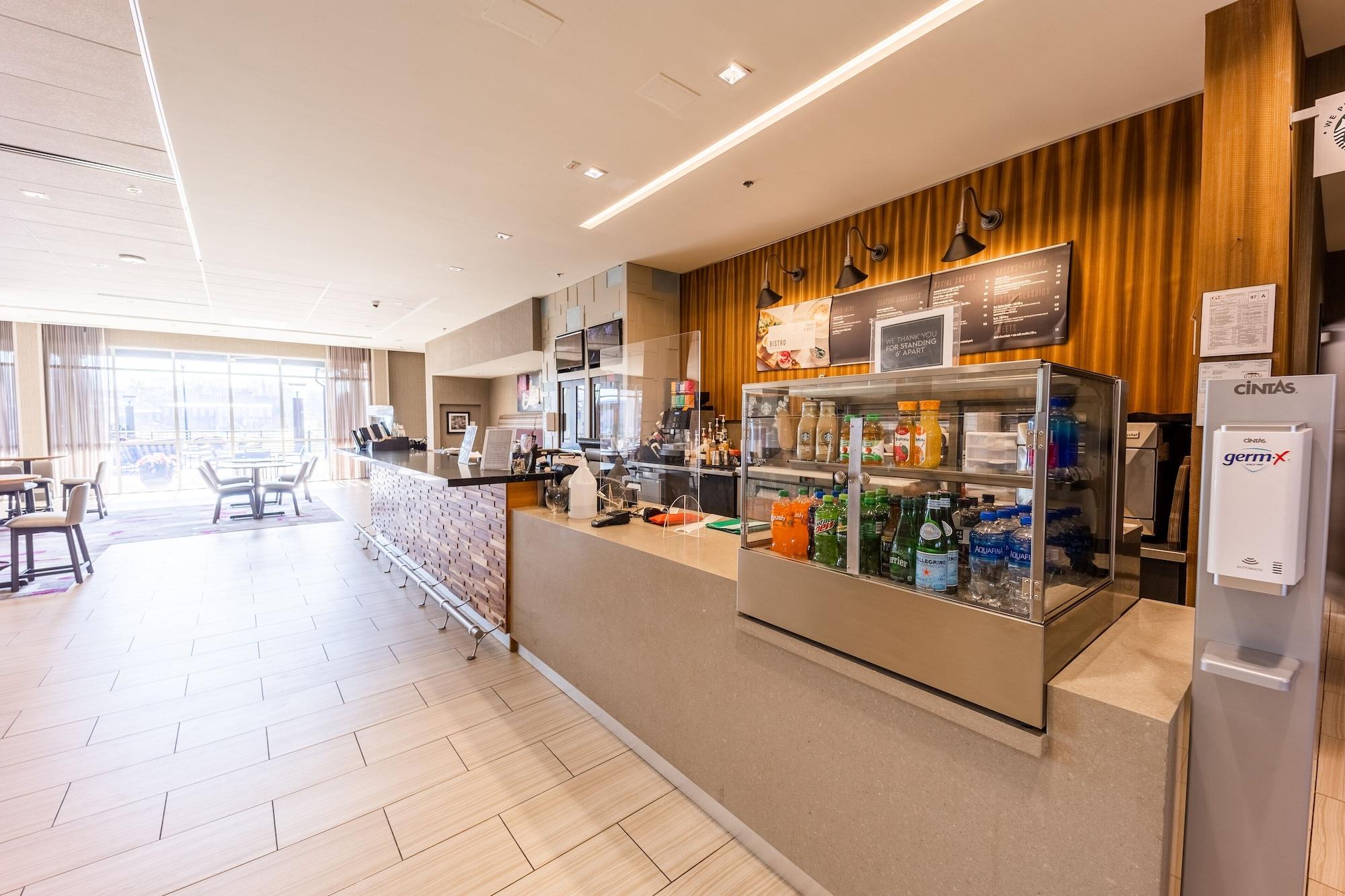 Restaurant Courtyard by Marriott Rome