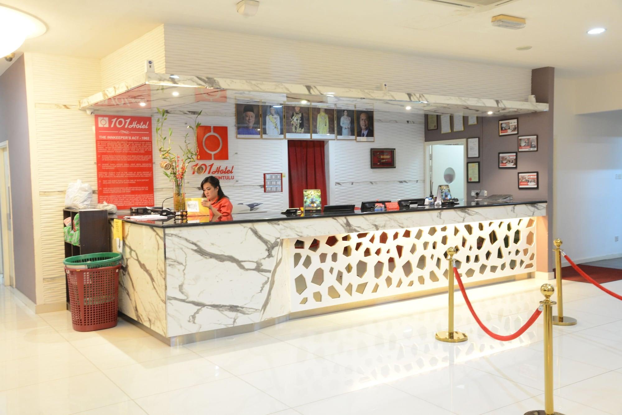 Vista Exterior 101 Hotel Bintulu