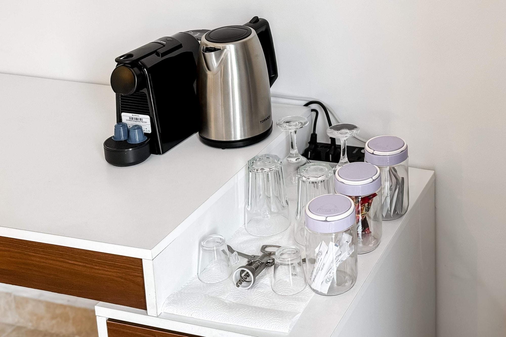 Set de Habitación Xuru Stays I Waterfall Zoo Lodge