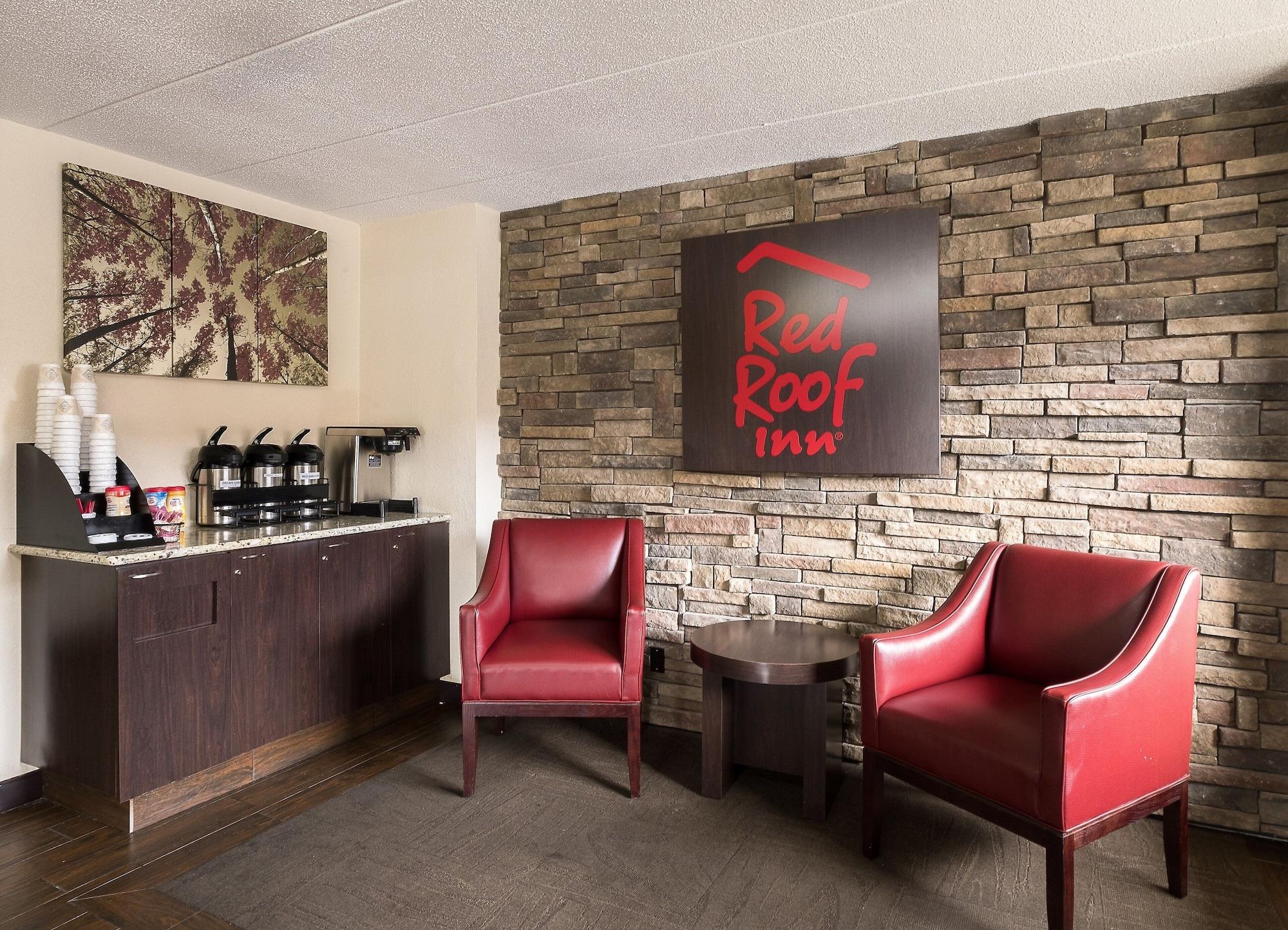 Vista Lobby Red Roof Inn Chicago-O'Hare Airport/ Arlington Hts