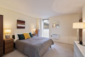 Alquiler Vacacional - Elegant One Bed Serviced Apartment in Waterloo near Southwark