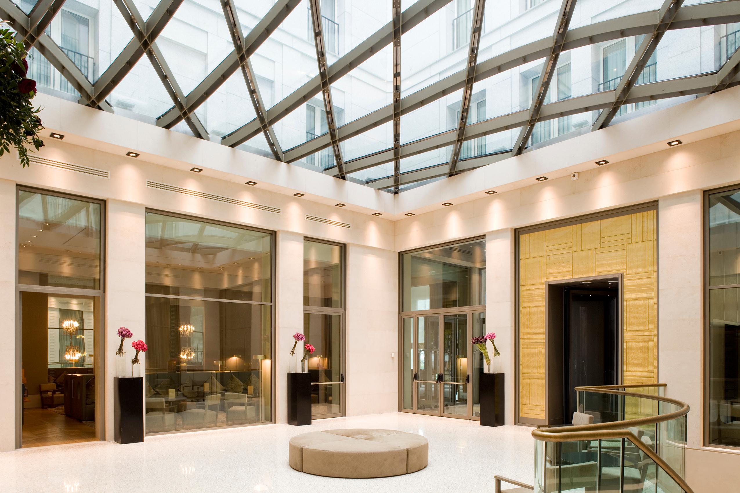 Vista Lobby Rosa Grand Milano - Starhotels Collezione