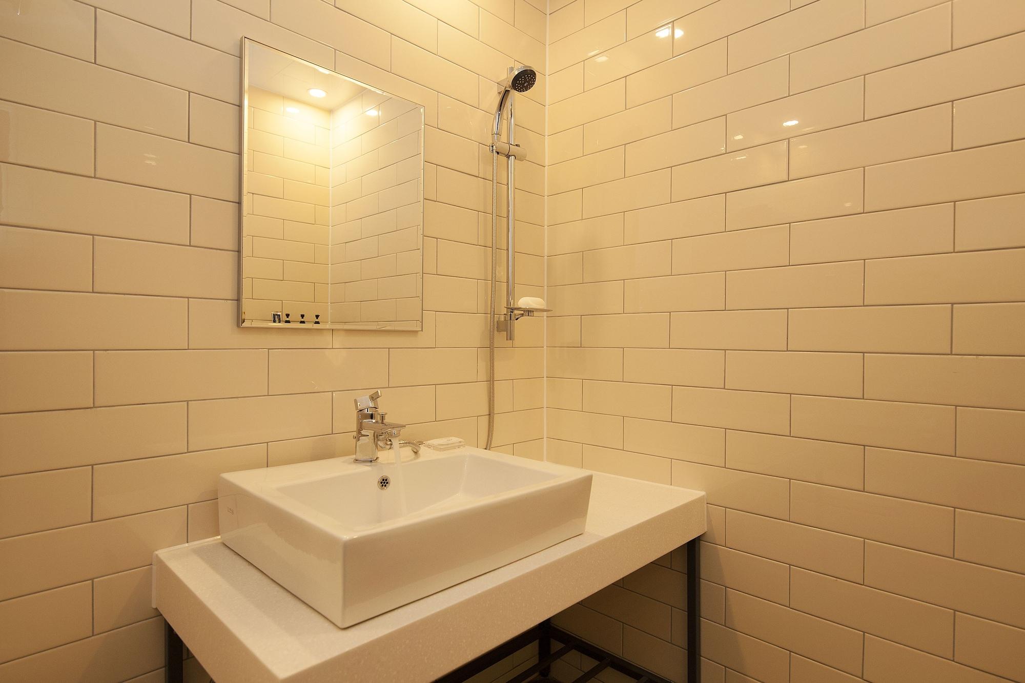 Equipamiento de Habitación Hotel Gray