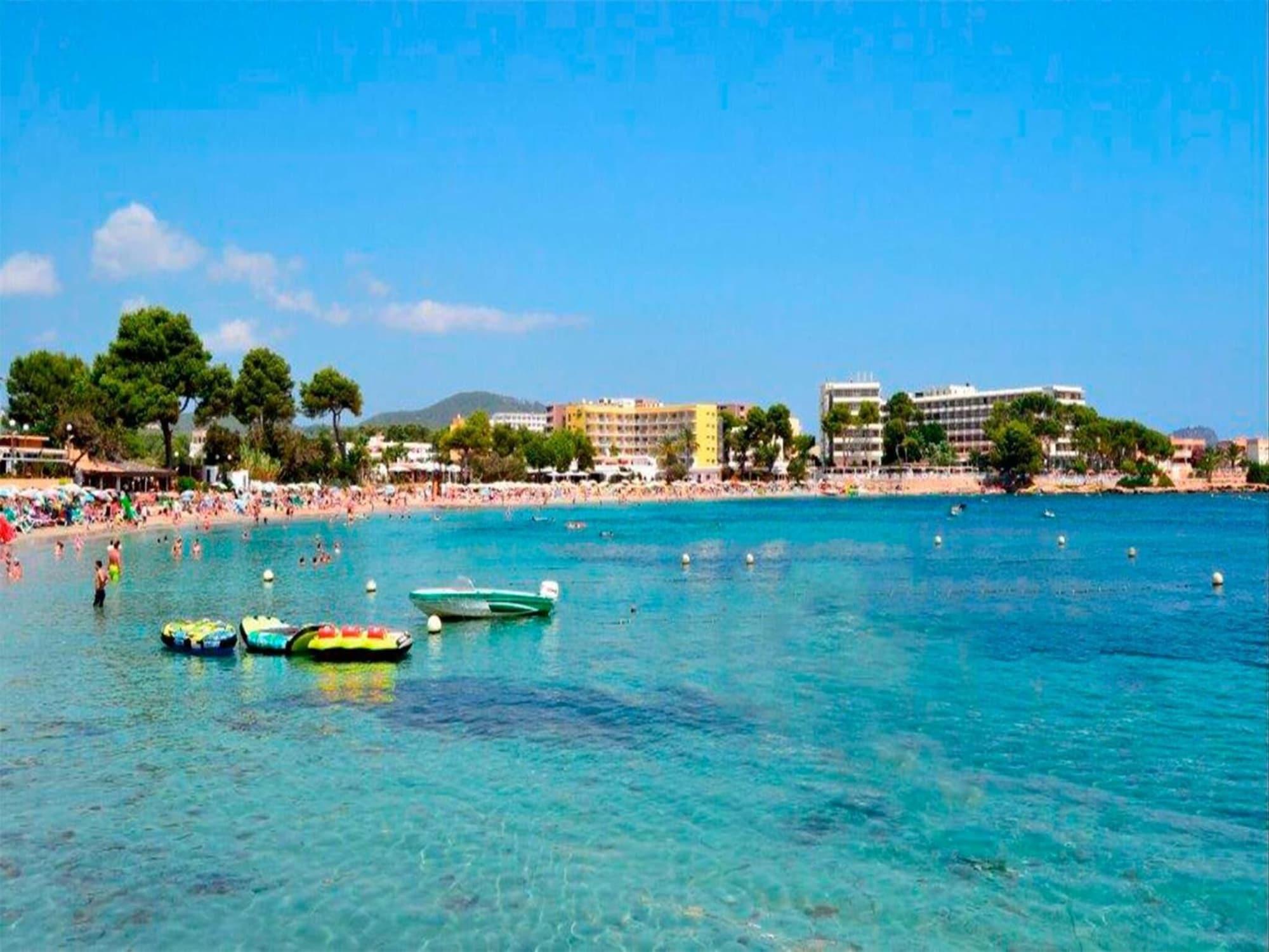 Playa Hostal Los Pinos